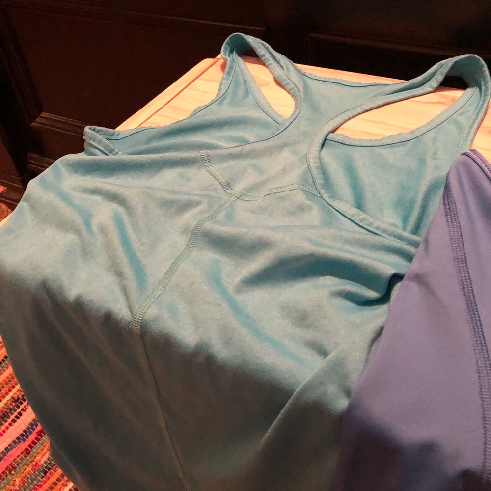Nike Dry Fit Tank Top Lot (Racerback) - Picture 7 of 8